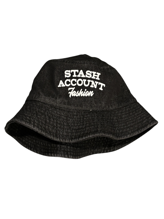 STASHY BUCKET HAT